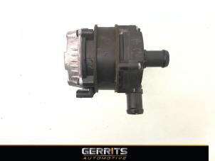 Used Additional water pump Volkswagen Up! (121) e-Up! Price € 27,48 Margin scheme offered by Gerrits Automotive