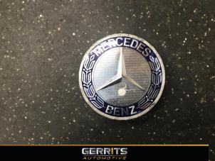 Used Hub cap Mercedes GLK (204.7/9) 3.0 350 CDI 24V BlueEfficiency 4-Matic Price € 21,98 Margin scheme offered by Gerrits Automotive