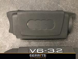Abdeckblech Motor van een Audi A6 Quattro (C6) 3.2 V6 24V FSI 2004