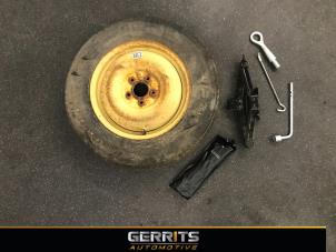 Used Jackkit + spare wheel Mitsubishi Outlander (CW) 2.4 16V Mivec 4x4 Price € 109,98 Margin scheme offered by Gerrits Automotive