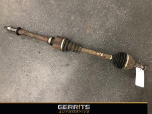 Used Front drive shaft, right Peugeot 807 2.2 HDiF 16V Price € 54,98 Margin scheme offered by Gerrits Automotive