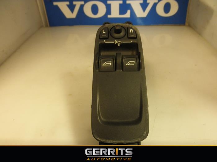 Usados Interruptor de ventanilla eléctrica Volvo C30 (EK/MK) 1.8 16V Precio € 21,98 Norma de margen ofrecido por Gerrits Automotive BV