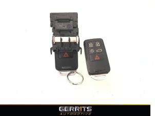 Used Electronic ignition key Volvo V40 (MV) 1.6 D2 Price € 54,98 Margin scheme offered by Gerrits Automotive