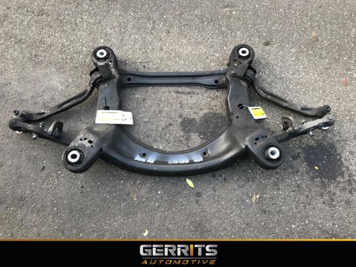 Usados Subchasis Audi A6 Quattro (C6) 3.2 V6 24V FSI Precio € 109,98 Norma de margen ofrecido por Gerrits Automotive BV