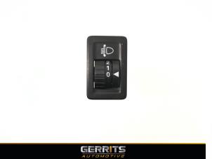 Used AIH headlight switch Suzuki Swift (ZA/ZC/ZD1/2/3/9) 1.6 Sport VVT 16V Price € 21,98 Margin scheme offered by Gerrits Automotive