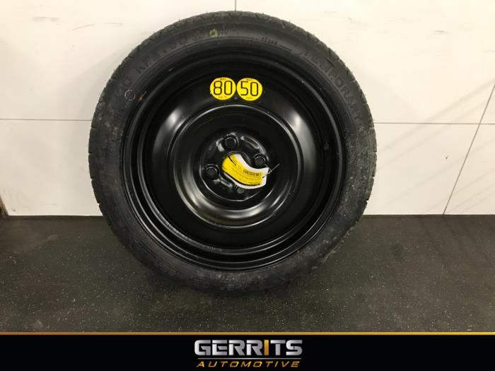 Spacesaver spare wheel Toyota Yaris III 1.5 16V Hybrid 4160124 Steel