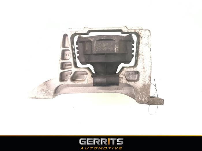 Used Engine mount Ford Transit Connect (PJ2) 1.6 TDCi 16V 95 Price € 24,99 Margin scheme offered by Gerrits Automotive BV