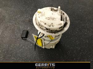 Used Electric fuel pump Peugeot 206 (2A/C/H/J/S) 1.6 16V Price € 21,98 Margin scheme offered by Gerrits Automotive