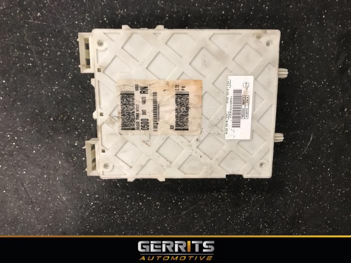 Caja de fusibles Ford Transit Connect 1.6 TDCi 16V 95 DV6T14A073RN FOMOCO Caja de fusibles Ford Transit Connect 1.6 TDCi 16V 95 DV6T14A073RN FOMOCO