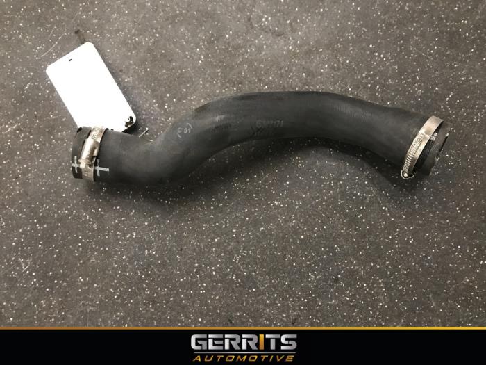 Gebrauchte Intercooler Schlauch Ford Transit Connect (PJ2) 1.5 TDCi Preis € 53,22 Mit Mehrwertsteuer angeboten von Gerrits Automotive BV