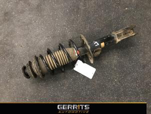 Used Front shock absorber rod, left Toyota Yaris II (P9) 1.33 16V Dual VVT-I Price € 43,98 Margin scheme offered by Gerrits Automotive