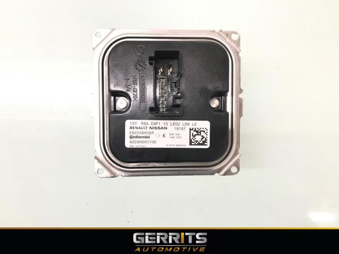 Usagé Ordinateur éclairage Renault Captur I (2R) 1.2 TCE 16V EDC Prix € 82,48 Règlement à la marge proposé par Gerrits Automotive BV