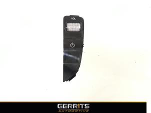 Usados Interruptor (varios) Mercedes E (W213) E-350d 3.0 V6 24V Precio € 66,53 IVA incluido ofrecido por Gerrits Automotive