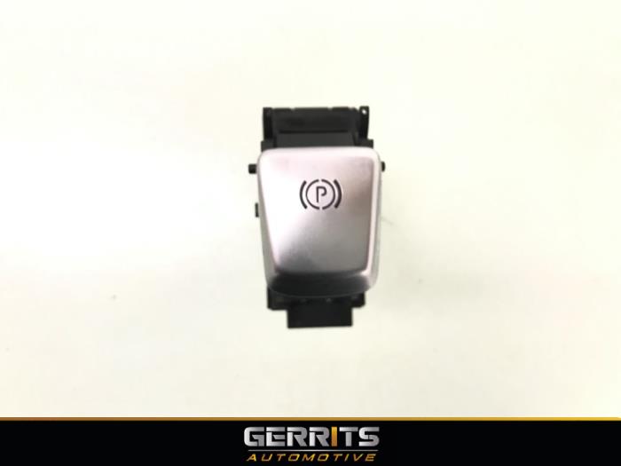 Gebrauchte Handbremse Schalter Mercedes E (W213) E-350d 3.0 V6 24V Preis € 31,90 Margenregelung angeboten von Gerrits Automotive BV