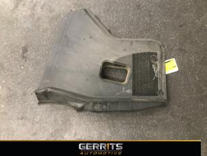 Used Cowl top grille Mercedes E (W213) E-350d 3.0 V6 24V Price € 39,91 Inclusive VAT offered by Gerrits Automotive