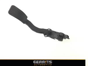 Used Accelerator pedal Opel Crossland/Crossland X 1.2 Turbo 12V Price € 49,99 Margin scheme offered by Gerrits Automotive
