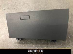 Gebrauchte Handschuhfach Toyota C-HR (X1,X5) 1.2 16V Turbo Preis € 82,48 Margenregelung angeboten von Gerrits Automotive BV