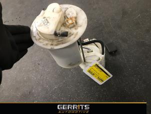 Usados Bomba eléctrica de combustible Toyota Yaris II (P9) 1.0 12V VVT-i Precio € 82,48 Norma de margen ofrecido por Gerrits Automotive