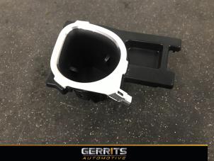Used Cup holder Toyota C-HR (X1,X5) 1.2 16V Turbo Price € 32,98 Margin scheme offered by Gerrits Automotive