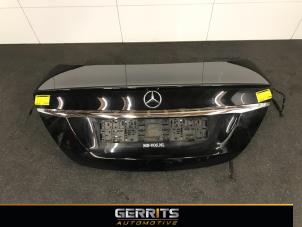 Gebrauchte Heckklappe Mercedes E (W213) E-350d 3.0 V6 24V Preis € 544,49 Mit Mehrwertsteuer angeboten von Gerrits Automotive
