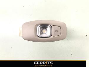 Used Interior lighting, front Renault Scénic IV (RFAJ) 1.3 TCE 140 16V Price € 21,98 Margin scheme offered by Gerrits Automotive