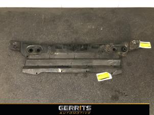 Used Radiator bar Ford Transit Custom 2.2 TDCi 16V FWD Price € 53,22 Inclusive VAT offered by Gerrits Automotive