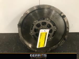 Used Dual mass flywheel Ford Transit Custom 2.2 TDCi 16V FWD Price € 198,32 Inclusive VAT offered by Gerrits Automotive