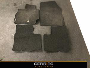 Used Set of mats Renault Scénic IV (RFAJ) 1.3 TCE 140 16V Price € 32,98 Margin scheme offered by Gerrits Automotive
