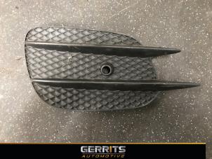 Used Bumper grille Mercedes E (W213) E-350d 3.0 V6 24V Price € 26,60 Inclusive VAT offered by Gerrits Automotive