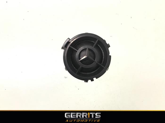 Begagnade Diskanthögtalare Mercedes E (W213) E-350d 3.0 V6 24V Pris € 21,98 Marginaltabell erbjuds av Gerrits Automotive BV
