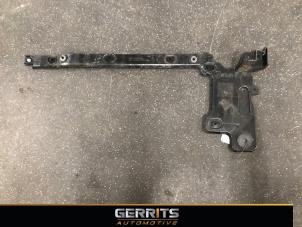 Used Rear bumper bracket, right Ford Transit 2.0 TDCi 16V Eco Blue 130 Price € 26,60 Inclusive VAT offered by Gerrits Automotive