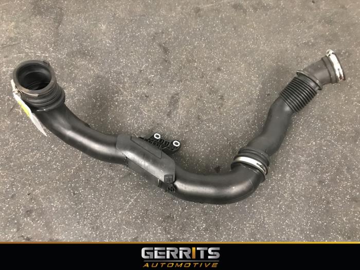 Gebrauchte Intercooler Rohr Ford Fiesta 7 1.0 EcoBoost 12V Preis € 82,48 Margenregelung angeboten von Gerrits Automotive BV