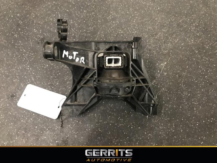 Used Engine mount Opel Grandland (X) 1.5 CDTI 130 Price € 32,98 Margin scheme offered by Gerrits Automotive BV