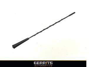 Used Antenna arm Renault Clio IV Estate/Grandtour (7R) 1.5 Energy dCi 90 FAP Price € 21,98 Margin scheme offered by Gerrits Automotive