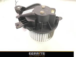Usagé Moteur de ventilation chauffage Fiat Tipo (356W/357W) 1.3 JTD Multijet II 16V Prix € 27,48 Règlement à la marge proposé par Gerrits Automotive