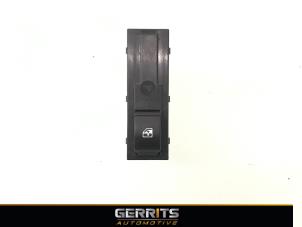 Usados Interruptor de ventanilla eléctrica Fiat Tipo (356W/357W) 1.3 JTD Multijet II 16V Precio € 21,98 Norma de margen ofrecido por Gerrits Automotive