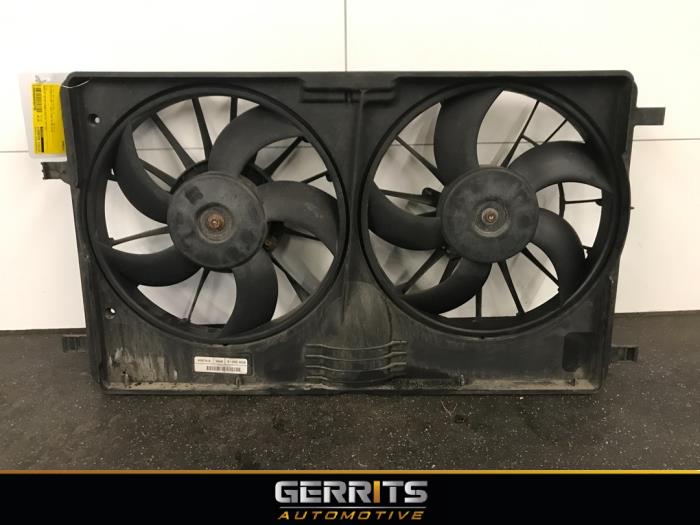 Cooling fans from a Jeep Compass (PK) 2.2 CRD 16V 4x2 2013