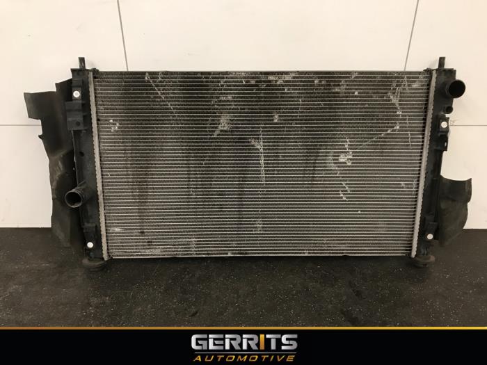 Usagé Radiateur Jeep Compass (PK) 2.2 CRD 16V 4x2 Prix € 54,98 Règlement à la marge proposé par Gerrits Automotive BV