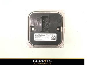 Used Computer lighting module Renault Captur (2R) 0.9 Energy TCE 12V Price € 82,48 Margin scheme offered by Gerrits Automotive