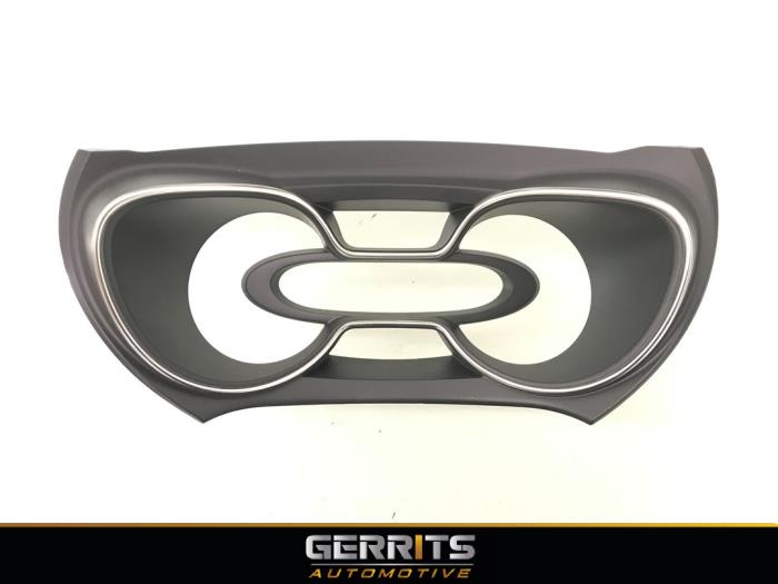Odometer decorative strip from a Renault Captur (2R) 0.9 Energy TCE 12V 2017