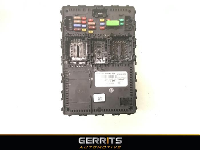 Used Body control computer Ford Fiesta 7 1.5 TDCi 85 Price € 137,48 Margin scheme offered by Gerrits Automotive BV