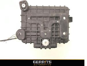 Used Battery box Kia Picanto (TA) 1.2 16V Price € 21,98 Margin scheme offered by Gerrits Automotive