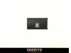 Used Frontscreen heating switch Hyundai Santa Fe II (CM) 2.7 V6 24V 4x4 Price € 21,98 Margin scheme offered by Gerrits Automotive