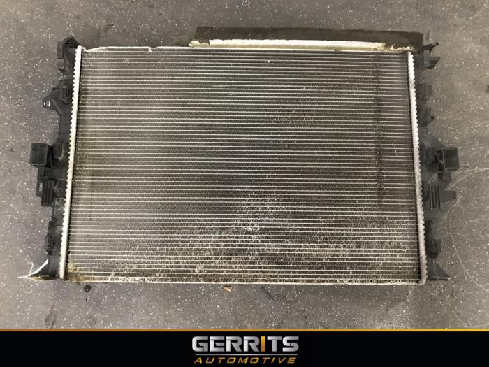 Radiator from a Ford Focus 3 Wagon 1.6 TDCi ECOnetic 2013