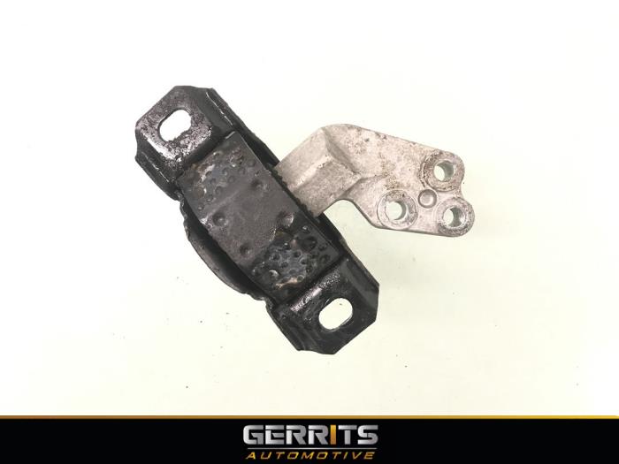 Used Engine mount Smart Fortwo Coupé (451.3) Electric Drive Price € 42,90 Margin scheme offered by Gerrits Automotive BV