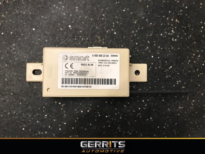 Begagnade Däcktrycksmodul Smart Fortwo Coupé (451.3) Electric Drive Pris € 54,98 Marginaltabell erbjuds av Gerrits Automotive BV