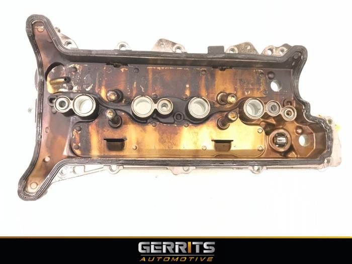 Ventildeckel van een Renault Megane IV Estate (RFBK) 1.2 Energy TCE 130 2018