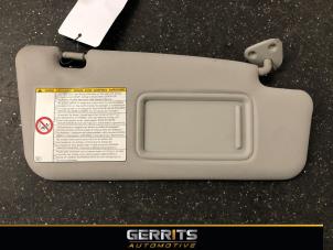 Używane Oslona przeciwsloneczna Daihatsu Cuore (L251/271/276) 1.0 12V DVVT Cena € 21,98 Procedura marży oferowane przez Gerrits Automotive