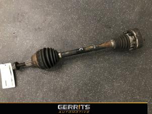 Used Front drive shaft, left Seat Leon (1P1) 1.6 Price € 27,48 Margin scheme offered by Gerrits Automotive