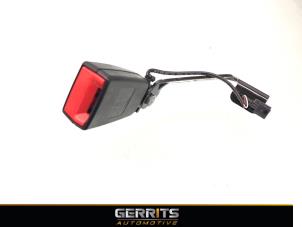 Used Rear seatbelt buckle, right Mercedes C (C205) C-300 2.0 Turbo 16V Price € 32,98 Margin scheme offered by Gerrits Automotive